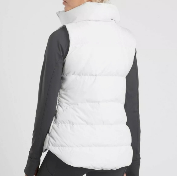 Athleta Downtown Vest down filled new with tag size xxs - Picture 2 of 15